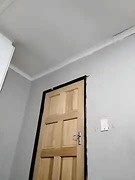 cleopatra-phaedra online show from 10/10/25, 09:47