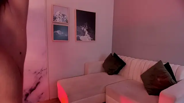 Violetta Nur online show from 07/27/26, 09:11