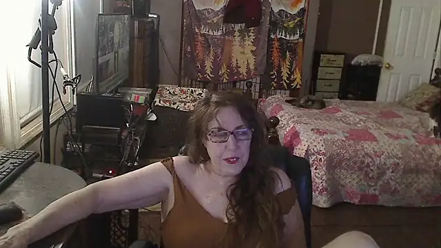 Snapshot of Ireallysquirt chatting on 10/10/25, 12:09 Ireallysquirt online show from 10/10/25, 12:09