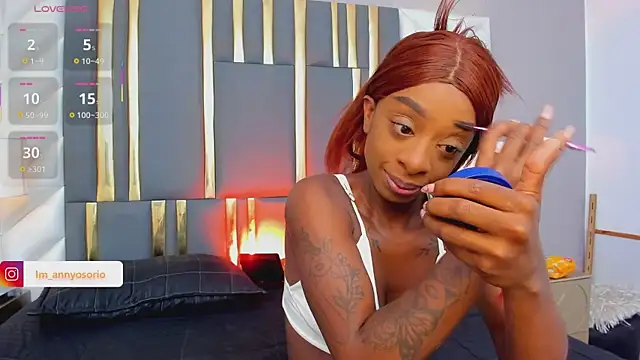 Anny osorio online show from 09/29/25, 07:30