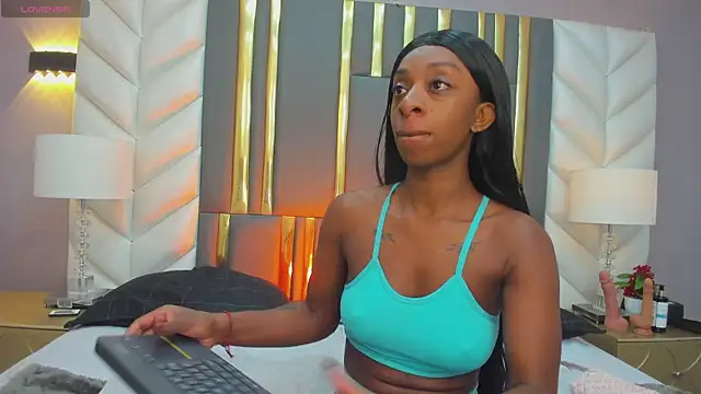 Snapshot of Anny_osorio chatting on 11/30/25, 12:31 Anny osorio online show from 11/30/25, 12:31