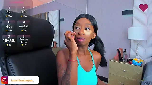 Snapshot of Anny_osorio chatting on 12/05/25, 07:10 Anny osorio online show from 12/05/25, 07:10