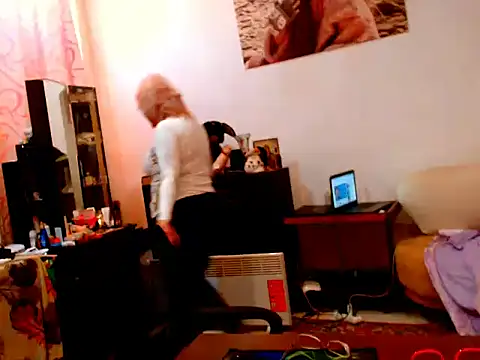 Natali7634 online show from 03/12/25, 08:41