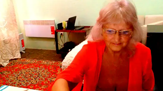 Snapshot of Natali7634 chatting on 10/31/25, 09:43 Natali7634 online show from 10/31/25, 09:43