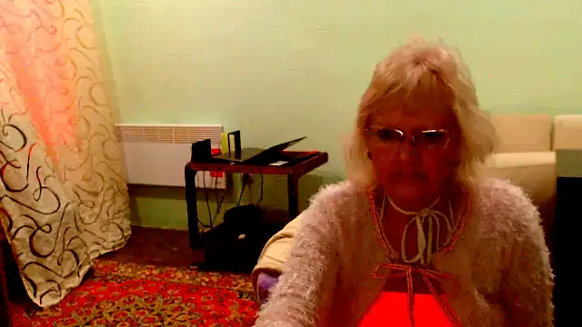 Snapshot of Natali7634 chatting on 11/10/25, 05:50 Natali7634 online show from 11/10/25, 05:50