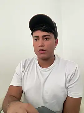 Angel Brown1  online show from 02/11/25, 10:28