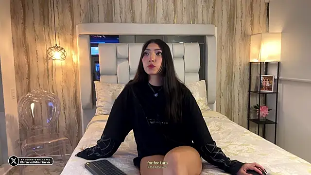MarianaBranzz online show from 07/18/26, 02:49