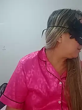 titiasexy online show from 07/04/26, 04:35