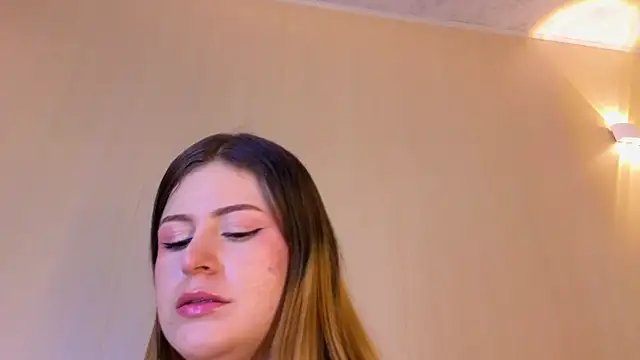 Emmaa Blonde online show from 07/02/26, 07:09