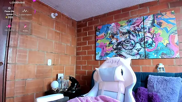 Snapshot of sofiaalopez2 chatting on 12/20/24, 06:13 sofiaalopez2 online show from 12/20/24, 06:13