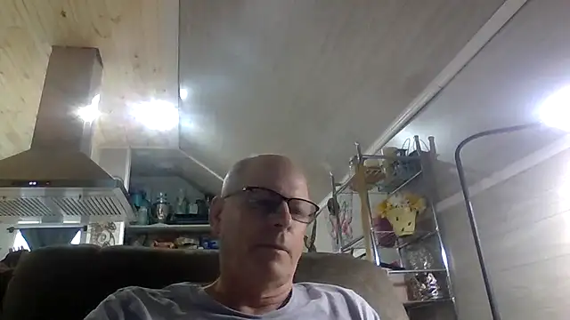 Snapshot of pjkrun66 chatting on 08/02/26, 03:43 pjkrun66 online show from 08/02/26, 03:43