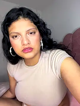 tati  22 online show from 11/26/25, 04:52