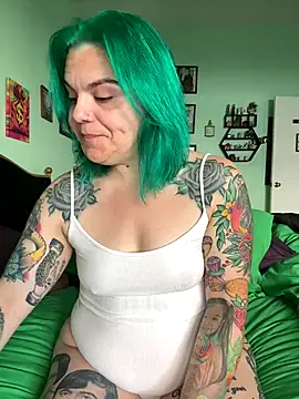 CherryBombBomb online show from 10/09/25, 07:01