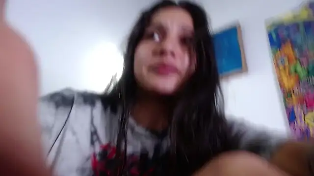 Snapshot of Babe_ali chatting on 12/27/24, 01:00 Babe ali online show from 12/27/24, 01:00