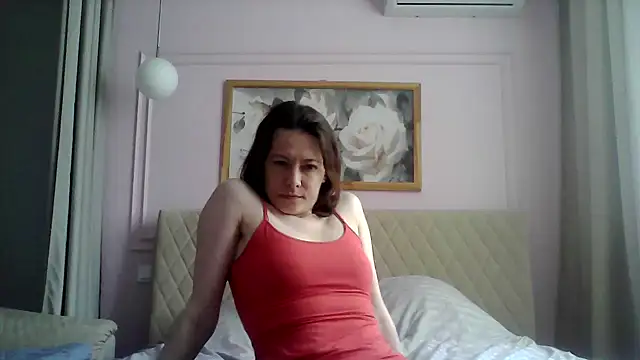 Snapshot of SunElizabeth chatting on 03/03/25, 09:00 SunElizabeth online show from 03/03/25, 09:00