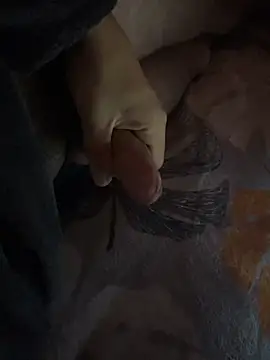 Snapshot of Thestroxxx chatting on 11/20/25, 03:56 Thestroxxx online show from 11/20/25, 03:56