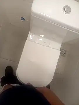 Snapshot of Seductiveblack chatting on 09/27/25, 11:59 Seductiveblack online show from 09/27/25, 11:59