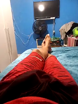 Snapshot of Seductiveblack chatting on 10/12/25, 10:53 Seductiveblack online show from 10/12/25, 10:53