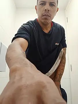 Seductiveblack online show from 08/03/26, 10:43