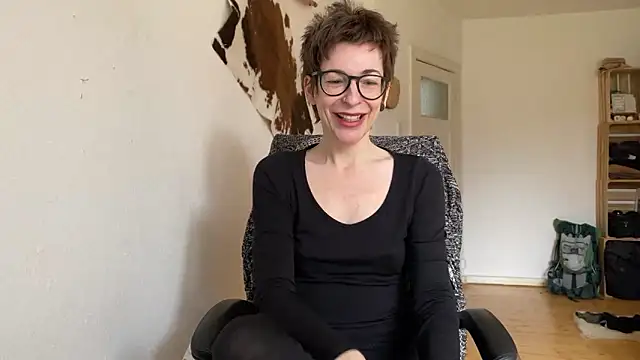 secretly naked online show from 02/11/25, 10:48