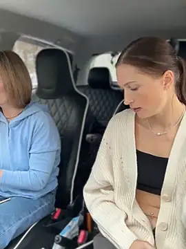 Snapshot of LavenderHot chatting on 10/08/25, 02:09 LavenderHot online show from 10/08/25, 02:09