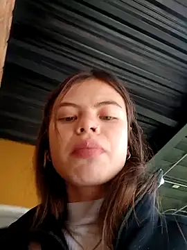 Snapshot of Violeta_12- chatting on 03/27/26, 05:34 Violeta 12- online show from 03/27/26, 05:34