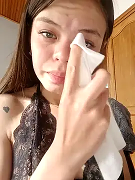 Snapshot of Violeta_12- chatting on 04/30/26, 08:57 Violeta 12- online show from 04/30/26, 08:57