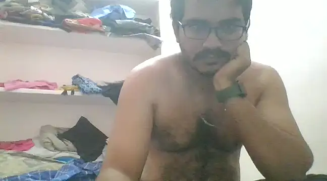 naughtymike0007 online show from 12/25/24, 05:26