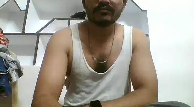naughtymike0007 online show from 12/26/24, 01:29
