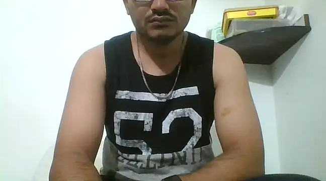 naughtymike0007 online show from 01/07/25, 01:17