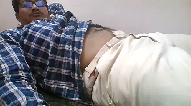 naughtymike0007 online show from 01/10/25, 12:47
