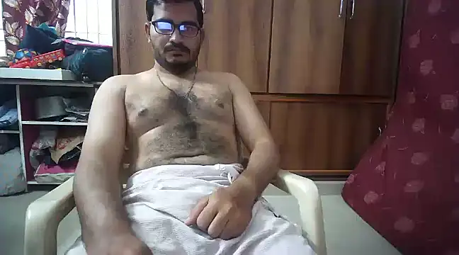 naughtymike0007 online show from 01/30/25, 01:33