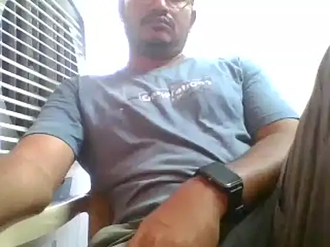 naughtymike0007 online show from 10/15/25, 02:44