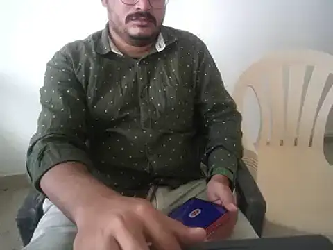 naughtymike0007 online show from 11/26/25, 08:48