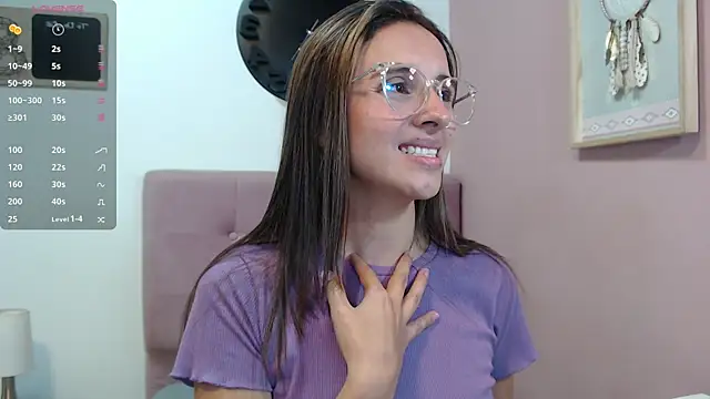 sofia her online show from 02/11/25, 10:39