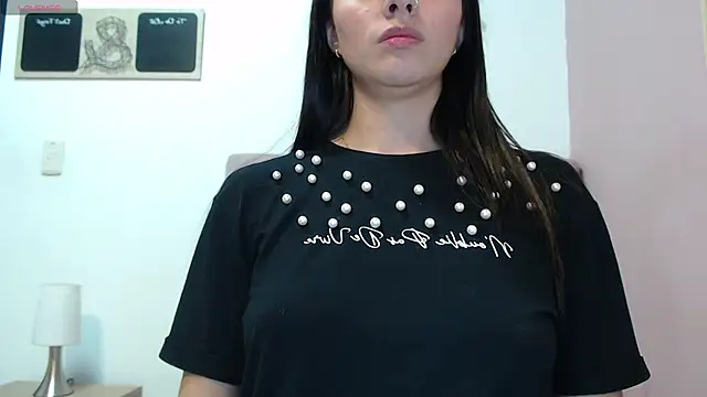 sofia her online show from 02/21/25, 10:15