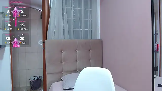sofia her online show from 02/25/25, 08:09
