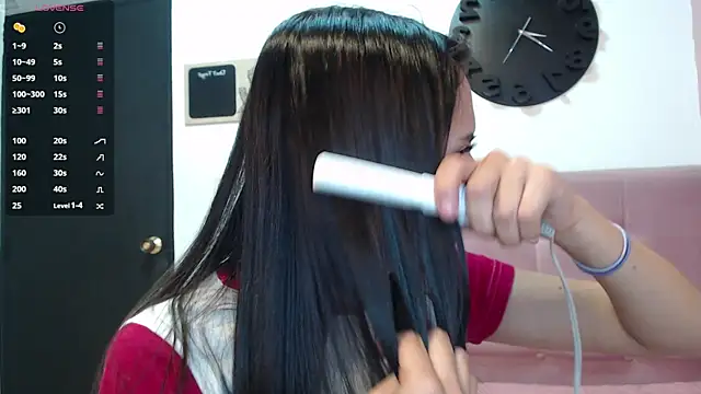 sofia her online show from 02/26/25, 07:16