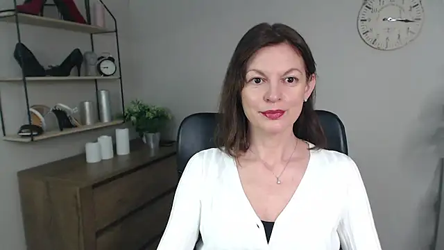 VivianWILD online show from 02/28/25, 07:48