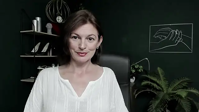 VivianWILD online show from 07/28/26, 06:09