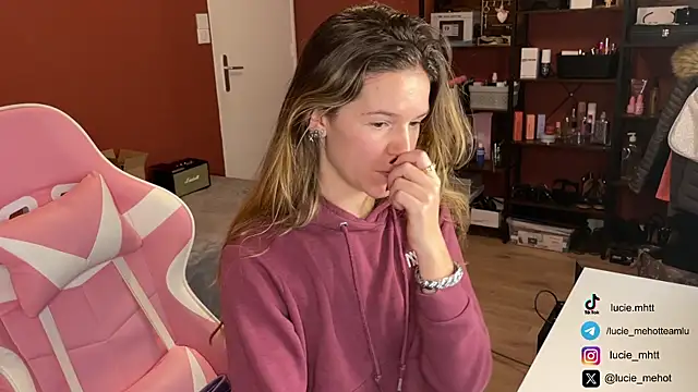 lucie mehott online show from 12/03/24, 10:50