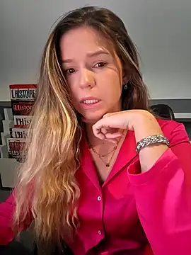 lucie mehott online show from 10/09/25, 07:28