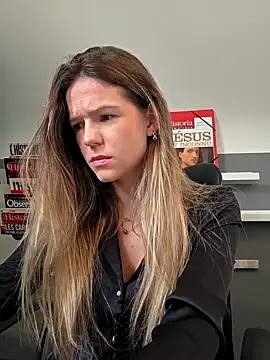 lucie mehott online show from 10/16/25, 06:58