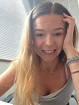 lucie mehott online show from 07/30/26, 09:30