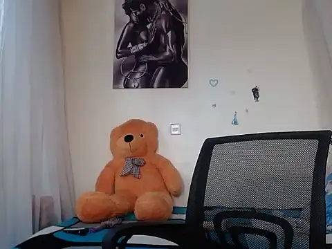 TeenieReeny online show from 01/15/25, 01:41