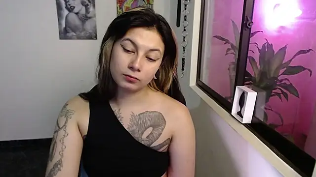 Snapshot of mailer_parsonss chatting on 02/21/25, 05:31 mailer parsonss online show from 02/21/25, 05:31