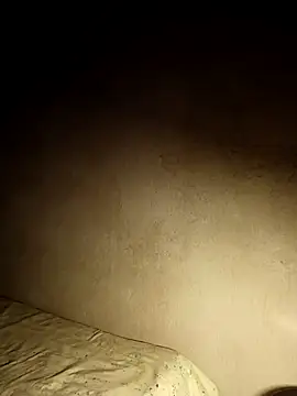 Giselabrunette25 online show from 10/17/25, 10:40