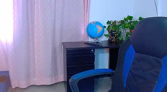  baby 4u online show from 02/11/25, 03:51
