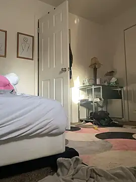 yummyrina online show from 07/17/26, 11:50