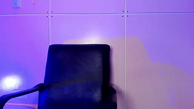 Hilary-banks online show from 12/04/24, 10:35